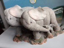 Tuskers Large Collectible Elephant Ornament 91199 'Facing the Storm'