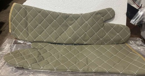 Pair baking gloves - pair,