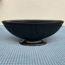 Vintage Large  Wedgwood Black Ribbed Ravenstone Mantle Vase - 31.5cm