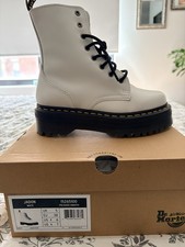 Dr. Martens Jadon Platform