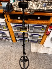 Garrett ACE Apex Metal Detector Excelent Condition