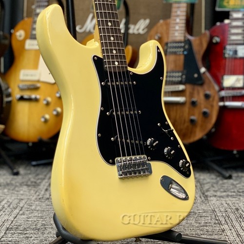 Fender 1980 stratocaster - fender,