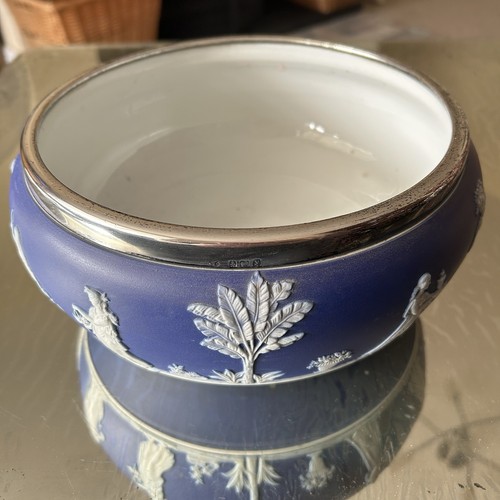 Wedgewood blue jasperware - blue,