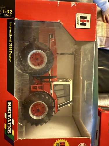Britains farm international - farm,