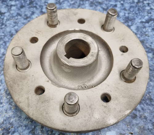Jaguar mk2 rear wheel - wheel, hub