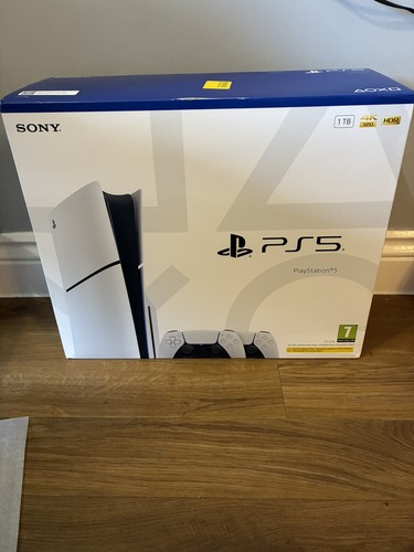 Playstation disc edition 1tb - 5,