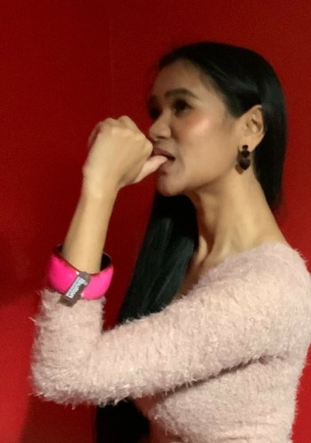 One button bangle jewellery - button,