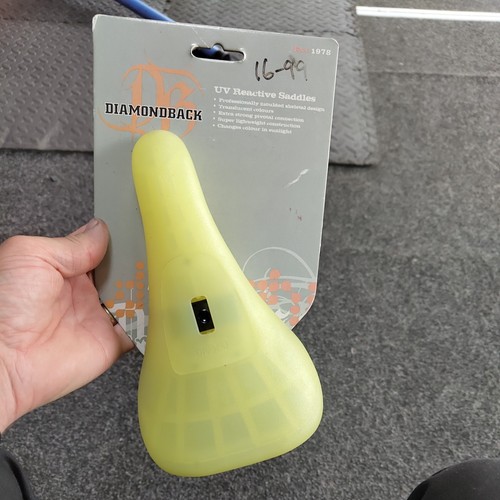 Diamondback colour changing - diamondback, uv