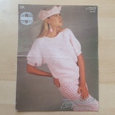 80s Vintage Ladies Knitting Pattern - Sirdar C7223