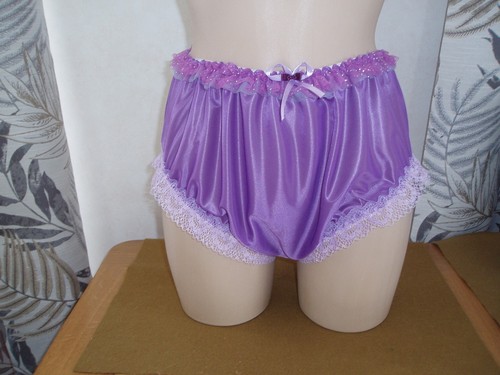 Sissy vintage style slippy