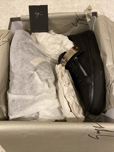 Mena black giuseppe - black,