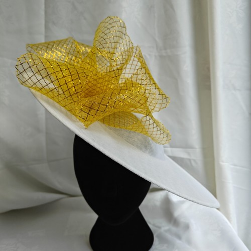 White gold flower wide - white,