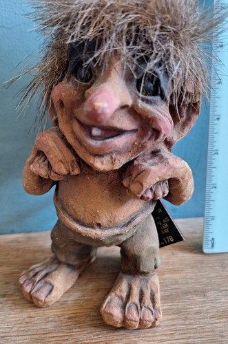 Nyform family man troll 178 - man,