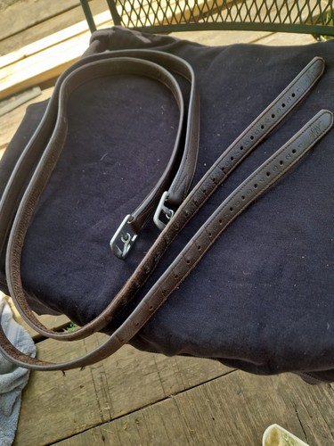 Stirrup leathers adelfia - leathers,