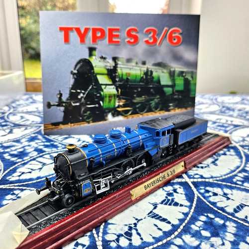 Bayerische locomotive - s,