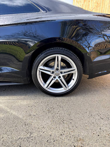 Genuine silver audi - genuine, alloys