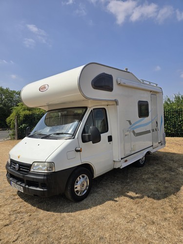 Finca berth motorhome - finca,