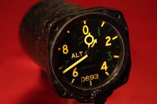 Smiths raf aircraft altimeter - smiths,