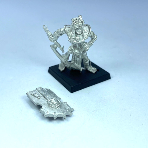Classic metal tomb - classic, elite