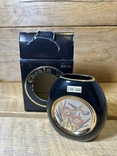 CHOKIN VASE 24KT GOLD on Black