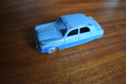 Dinky ford zephyr 162 - dinky,