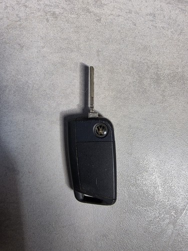 Genuine volkswagen key fob - genuine, vw