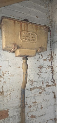 Original cast iron victorian - original,