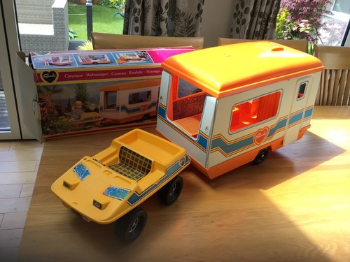 Sindy caravan campervan - caravan,