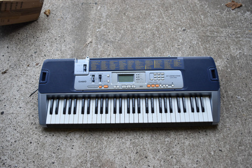 Casio 110 electric keyboard - casio,