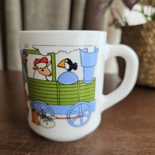 Vintage Kitsch Arcopal