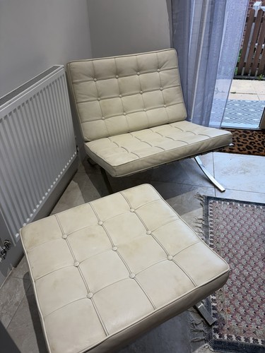Barcelona chair and - barcelona,