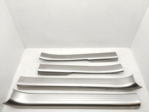 Door sill trim 3w4863382p - door,