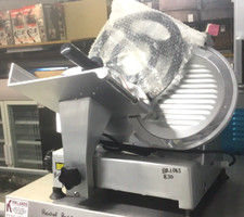 Buffalo CD279 Meat Slicer