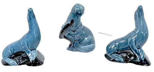 Poole pottery sea - poole, lions
