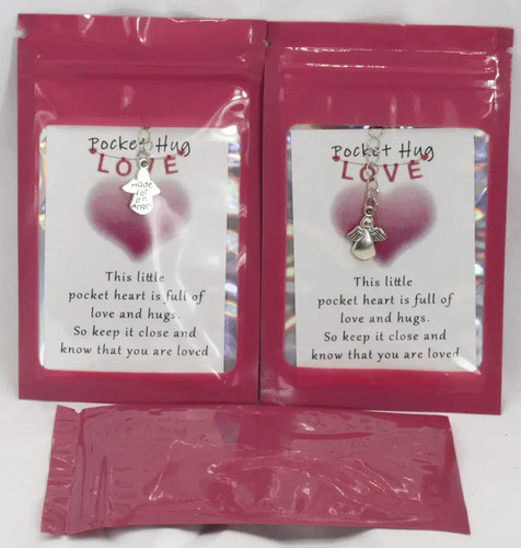 Pocket love hug heart with - hug,