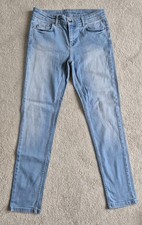 Oasis Cherry Crop Light Wash