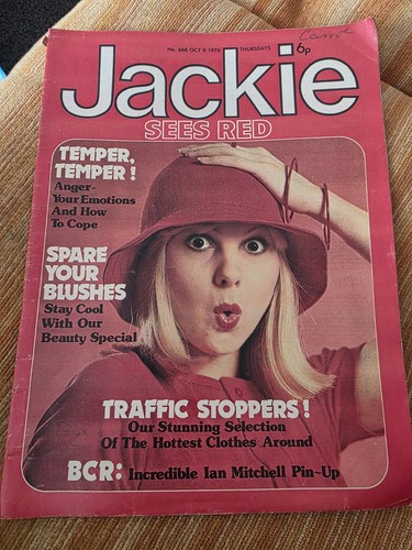 Vintage jackie magazine 9 - -,