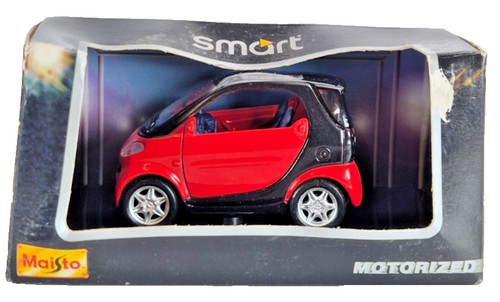 Maisto 21103 scale smart - 1/33,