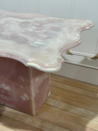 Luxury pure white - pure, onyx