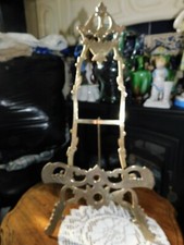 VINTAGE BRASS ORNATE EASEL