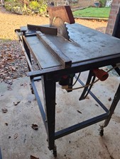 circular table saw 240v  adjusts for height and angle