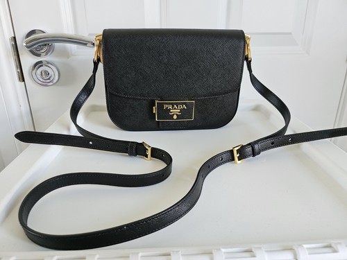Prada embleme shoulder - shoulder, bag
