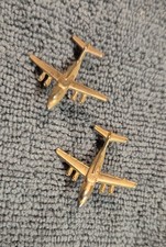 BOEING AIRPLANE - AVIATION - RARE VINTAGE PIN X2 AIRLINE