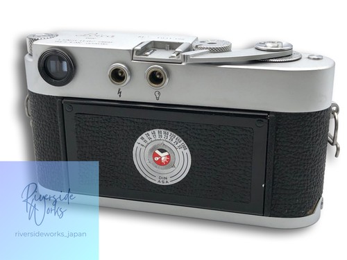 Leica body chrome used - m2,