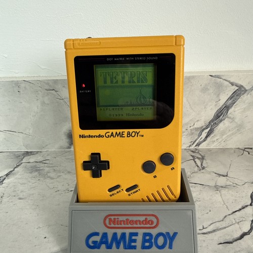 Original yellow nintendo game - original,