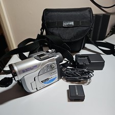 Hitachi DVDCAM DZ-MV730E