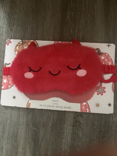 Smug devil plush - smug, sleep