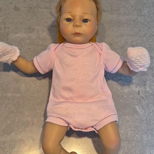 Ashton drake reborn vinyl baby - reborn,