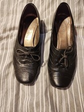 Clarks Black Leather Shoes Size 4