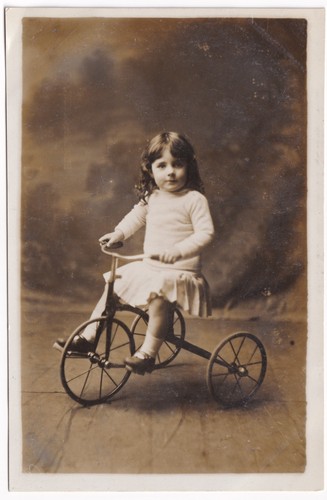 Edwardian young girl - young, riding